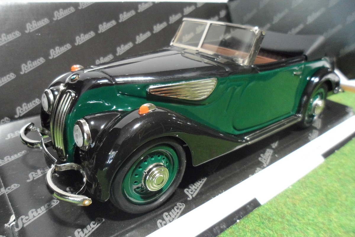 BMW 327 Cabriolet CLASSIC vert au 1/18 de SCHUCO 00012 18