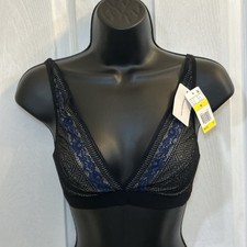 NWT b.tempt'd by Wacoal Lace Lined Bralette Size M Black/Blue Wireless 910251