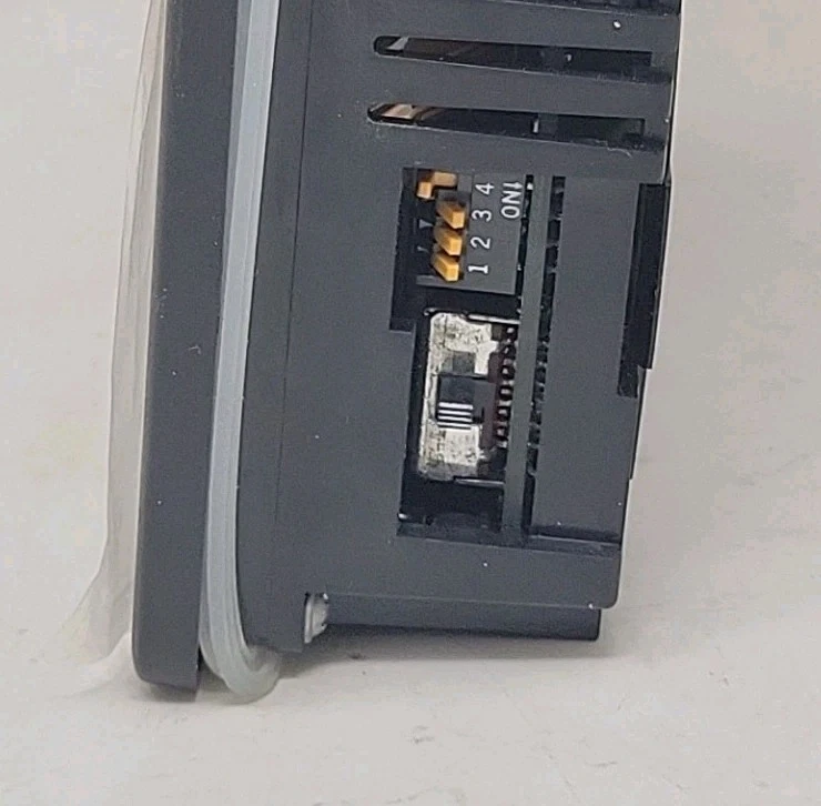 Hakko Fuji Electric V706MD Monitouch Programmable Display HMI - Image 3 of 4