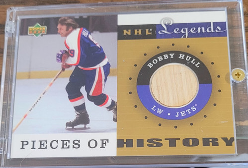 01-02 UD Legends Bobby Hull Piece of History (STICK) - Picture 1 of 2