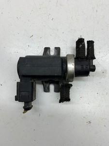 Volkswagen Golf IV 1999 Diesel Turbolader Druckwandler Magnetventil DRA26170