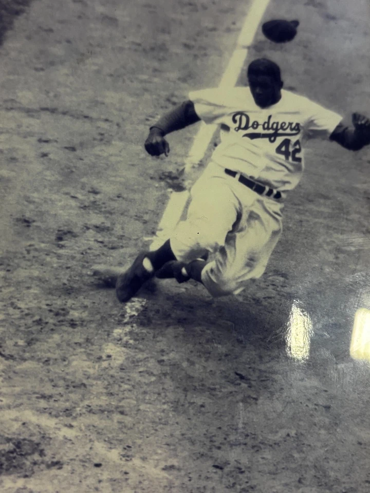Brooklyn Dodgers JACKIE ROBINSON in 1952 Framed Photo Stealing Home With Plaque - Image 3 of 4