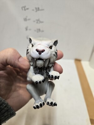WowWee ungezähmter Säbelzahn Tiger Fingerlinge Silberzahn interaktives Spielzeug 