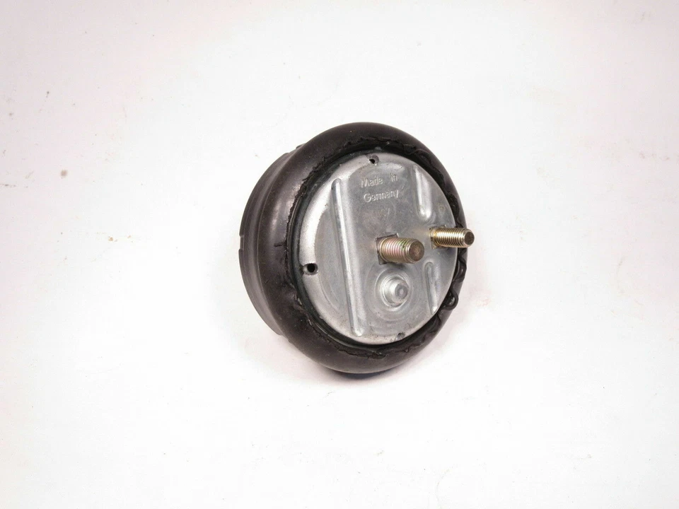 Montaje de motor compatible con BMW 840Ci 530i y 740i nuevo marca Meyle 11 81 1 139 820 Foto 2 de 2