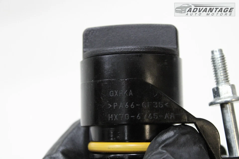 Tubo de codo de llenado de aceite Ford Bronco Sport 2021-2022 1,5 L HX7G-6765-AA OEM Foto 4 de 4