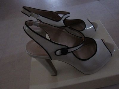 LC Lauren Conrad Winnie Cream Peep-Toe Platform High Heels Sz 9.5 -  NWB $69.99