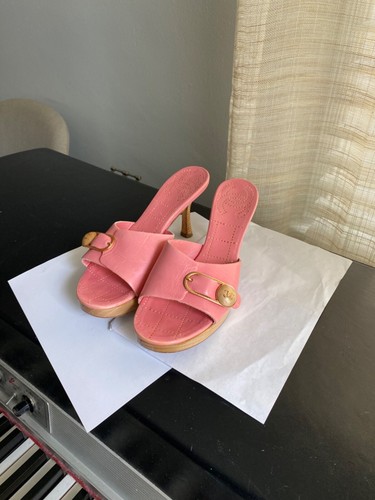 CHANEL SANDALS SLIDES 37-6.5 HEELS MULES SLIP-ON PINK leather $1150 pumps clogs - Picture 2 of 8