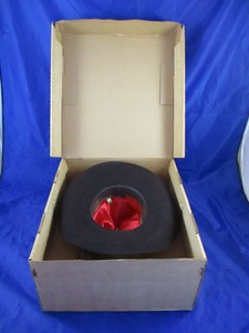 western hat box
