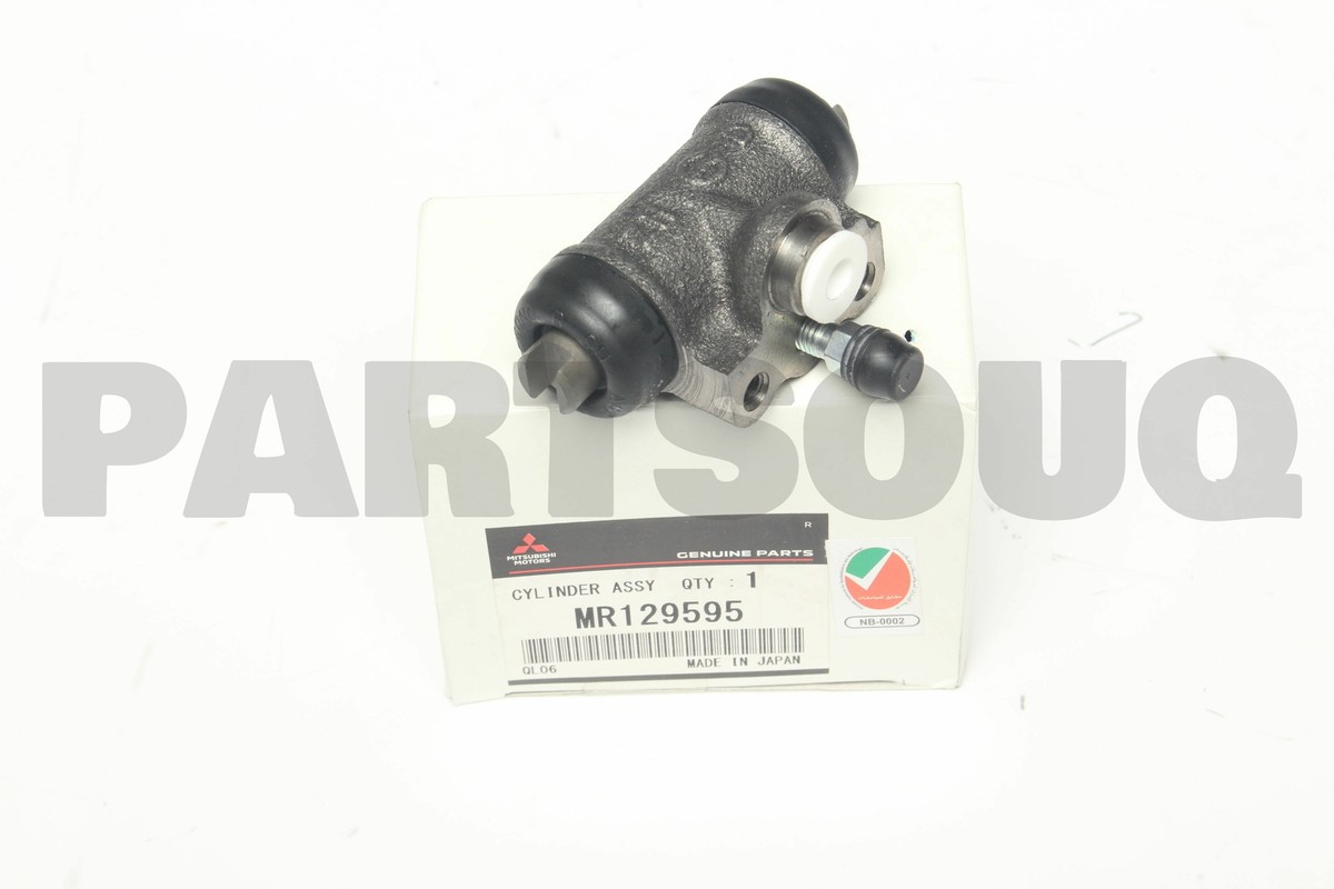 MR129595 Genuine Mitsubishi CYLINDER ASSY,RR BRAKE | eBay 