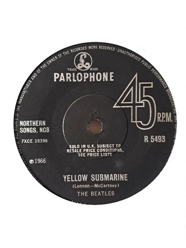 The Beatles - Yellow Submarine / Eleanor Rigby 7" Vinyl single VG 1966