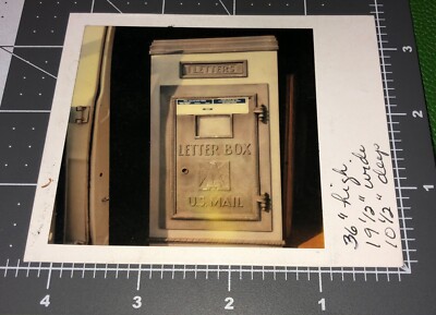  Unusual 1990s US Post Office MAIL BOX USPS COLOR Snapshot PHOTO #1