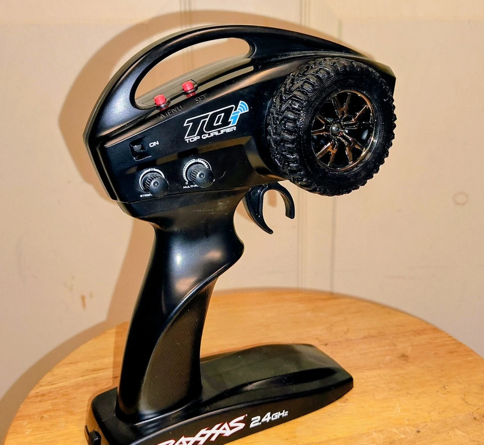 Custom Tire for Traxxas TQI / TQ Remotes - Image 3 of 4