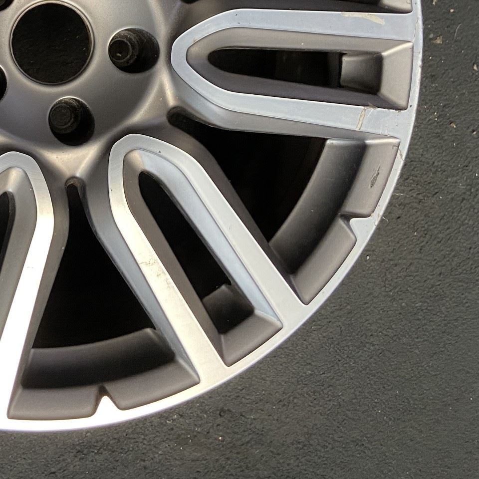 Front Maserati Ghibli OEM Wheel 19” 2016-2018 Factory Original Rim 670010628