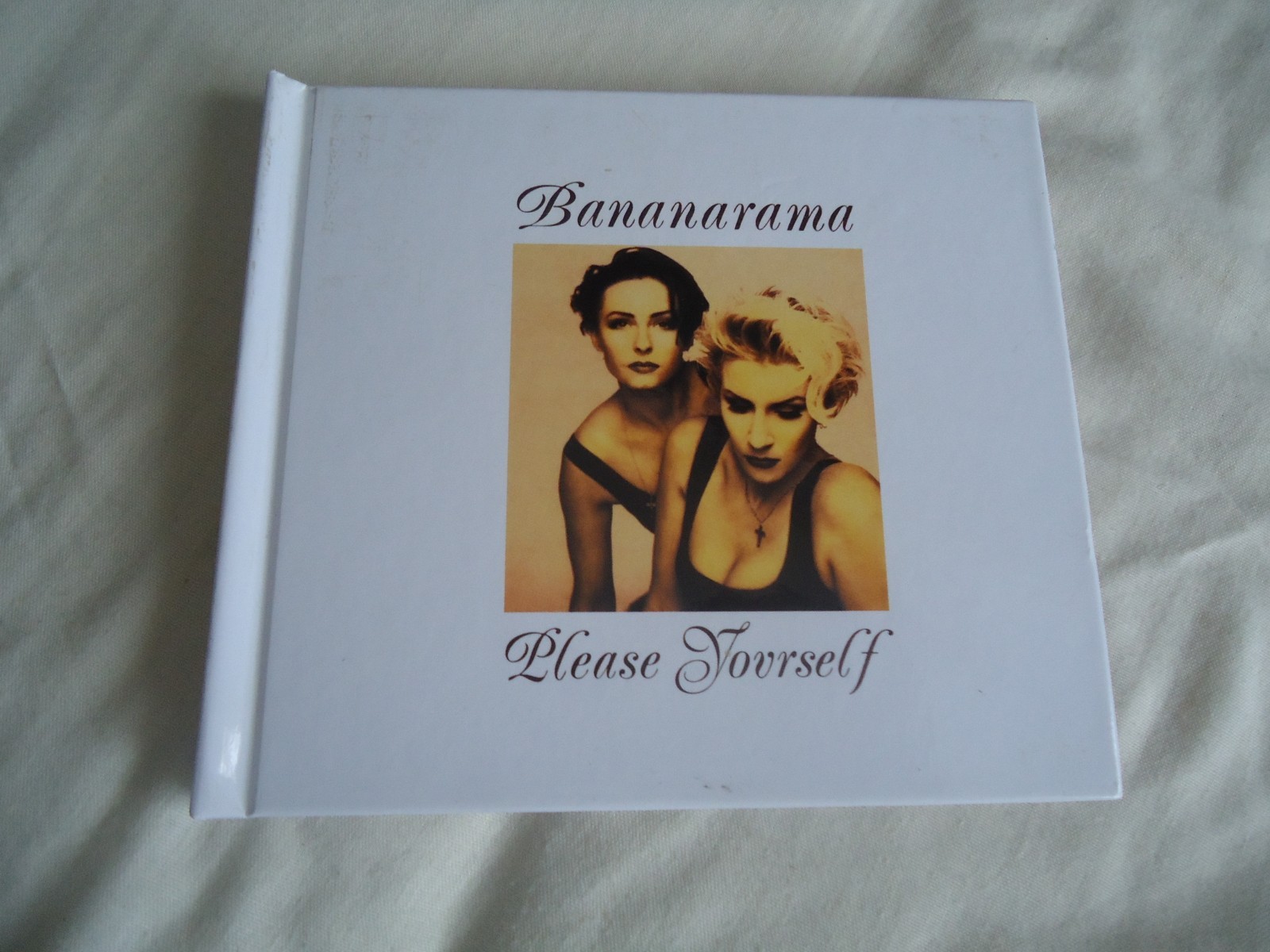 Bananarama Please Yourself Deluxe Edition DOUBLE CD & DVD BOOK COVER VGC