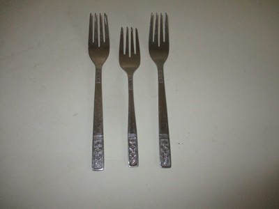 Customcraft Stainless CUS3 Fleur De Lis Flatware LOTOF THREE FORKS