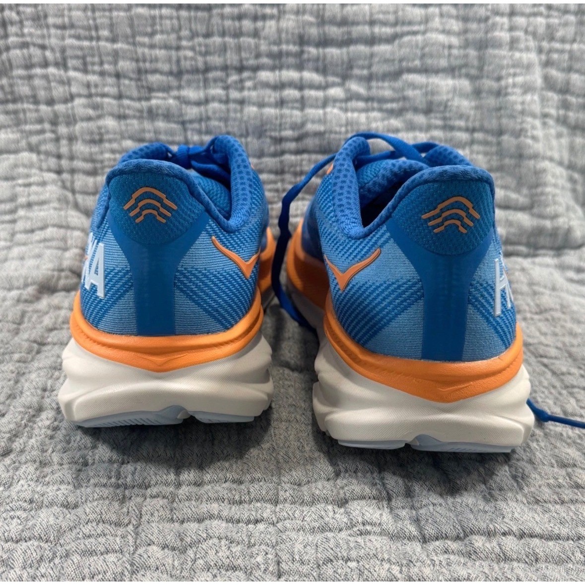 NEW Hoka One One Clifton 9 Mens Size 9.5D Coastal Sky- Running Shoes Sneakers thumbnail 5