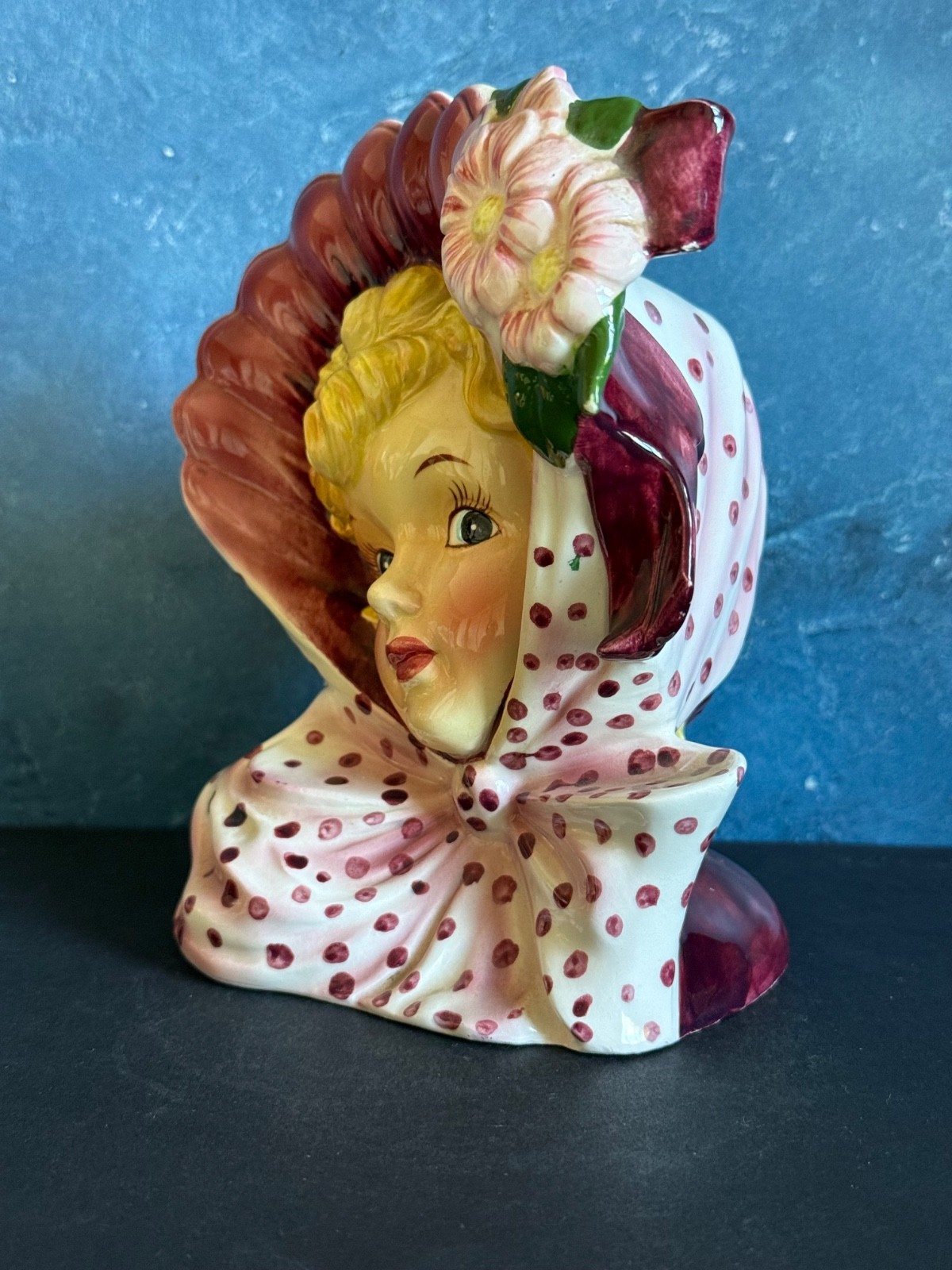 VINTAGE LADY HEAD VASE BLONDE LIPPER & MANN SOUTHERN BELLE PURPLE 6”
