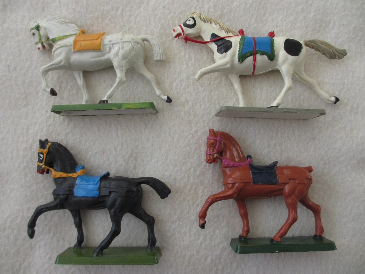 Lot De 3 Chevaux De Soldats Starlux – Chevalerie Médiévale – Plastique Peint