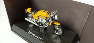 6er Set historische Motorradmodelle Ducati  1:32   New-Ray   NEU & OVP