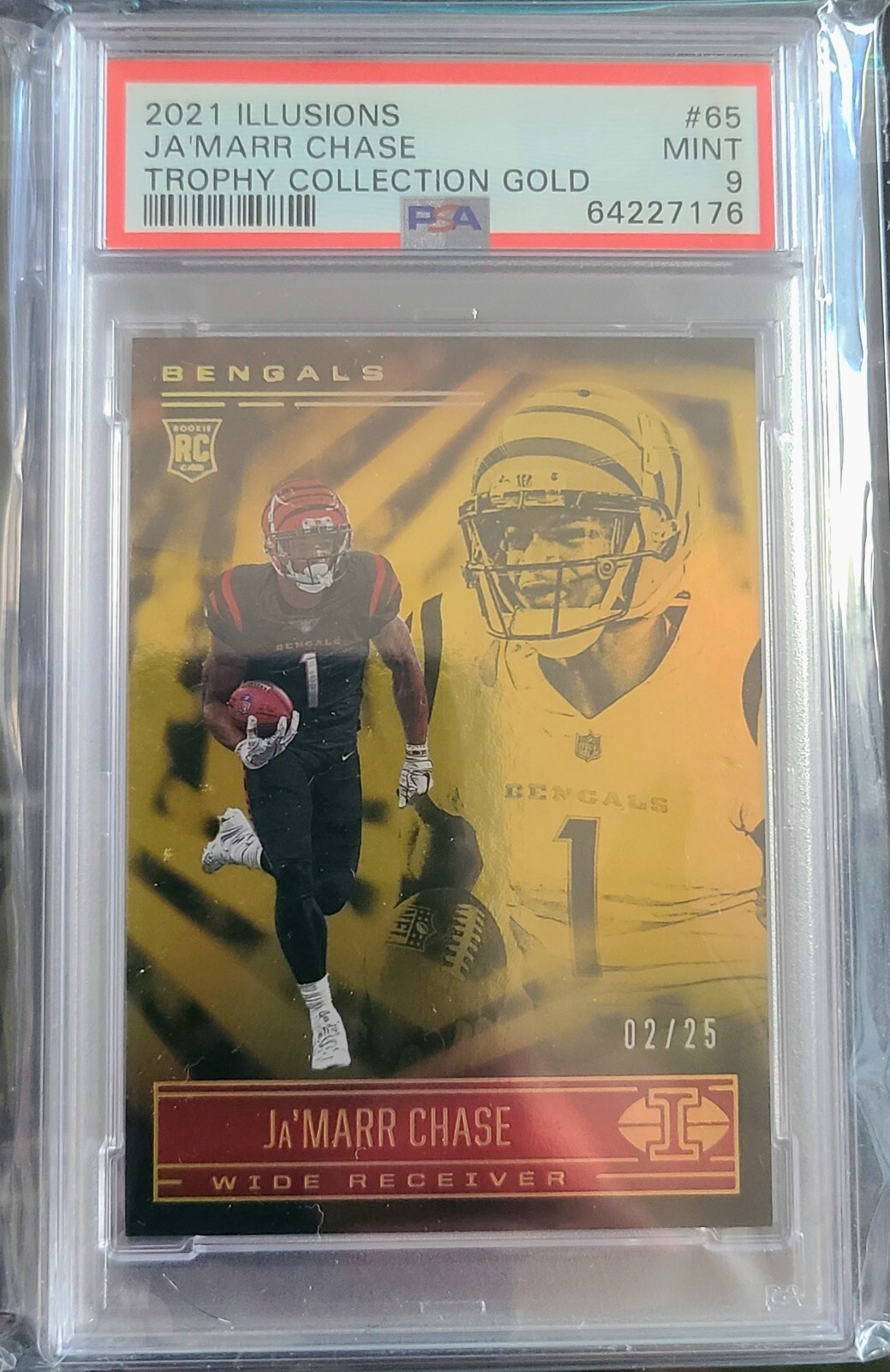 JaMarr Chase Panini Illusions #65 Trophy Collection Gold