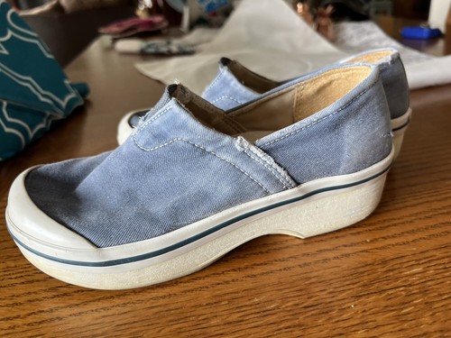 dansko vegan canvas clogs