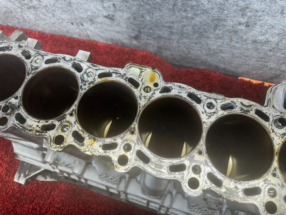 Оригинальный корпус блока двигателя BMW E46 E39 E60 E53 E85 E83 M54 117K EP - Изображение 3 из 4