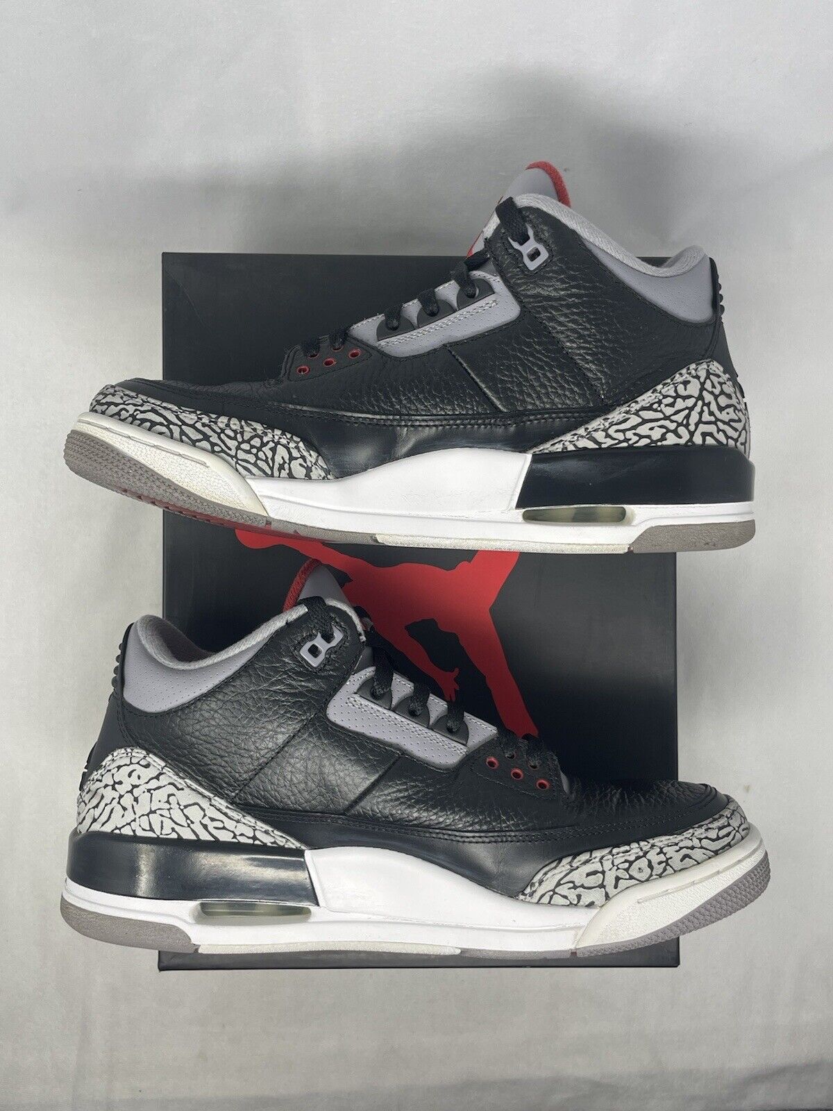 Air Jordan 3 Retro Cement 2011 136064 010 Black/Varsity Red-Cmnt Grey Size 10.5