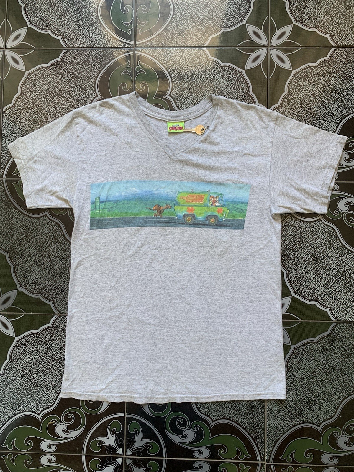 Vintage Scooby Doo Box Logo Shirt Size L 2000 Cartoon Network