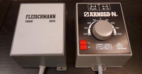 2 Trasformatori  Fleischmann Trafo 6812 con scatola e ARNOLD-N Siemens | Zustand: Usato