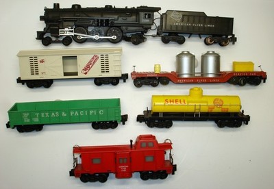 21085 American Flyer Chicago Milwaukee St. Paul Loco & Tender +5 Cars [Lot 3-S1]