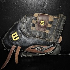 Wilson A2477 13  Softball Glove-Right Hand Thrower Mitt Brown  Black