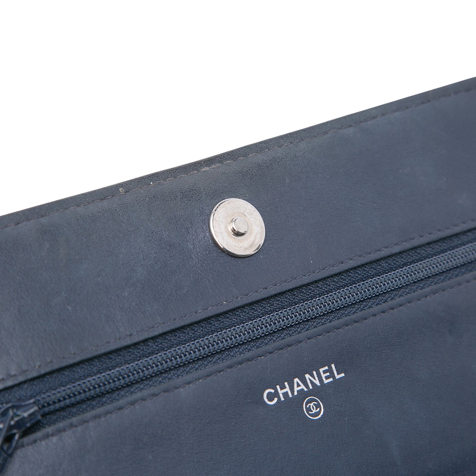 Authenticated Chanel CC Square Stitched Calfskin … - image 8