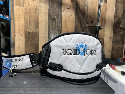 LIQUID FORCE LUXURY SERIES KITE HARNESS (GUARD RASH TECHNOLOGY)
