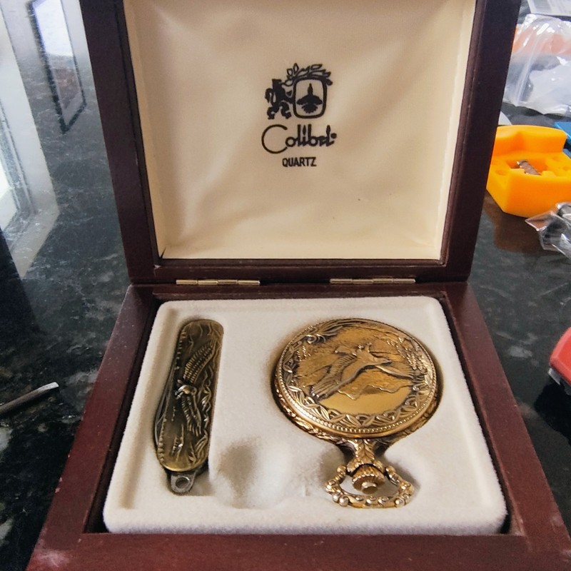 Vintage Colibri Quartz Pocket Watch & Knife Set  Eagle Design Gold Tone Wood Box