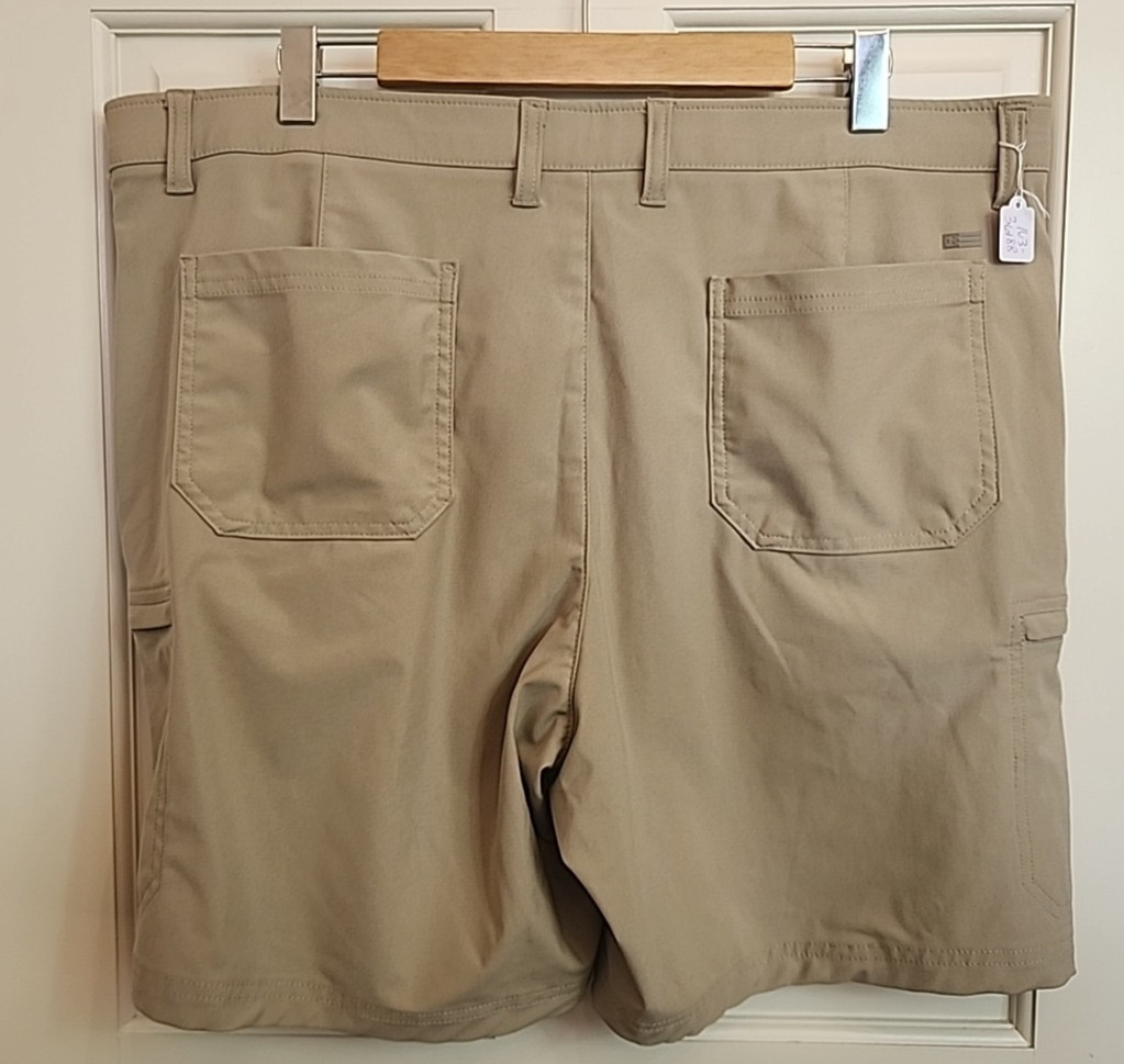 Chaps Everyday Performance Cargo Shorts Mens Size… - image 2