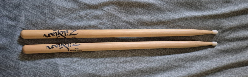 Zildjian Select Hickory Drumsticks, 2B