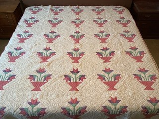 Vintage Handmade Quilt Hand Stitched 30 Flower Basket Blocks 64” x 84”