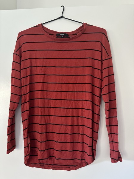 Piper size XS Long Sleeve Tee Top T-Shirt Burnt Orange