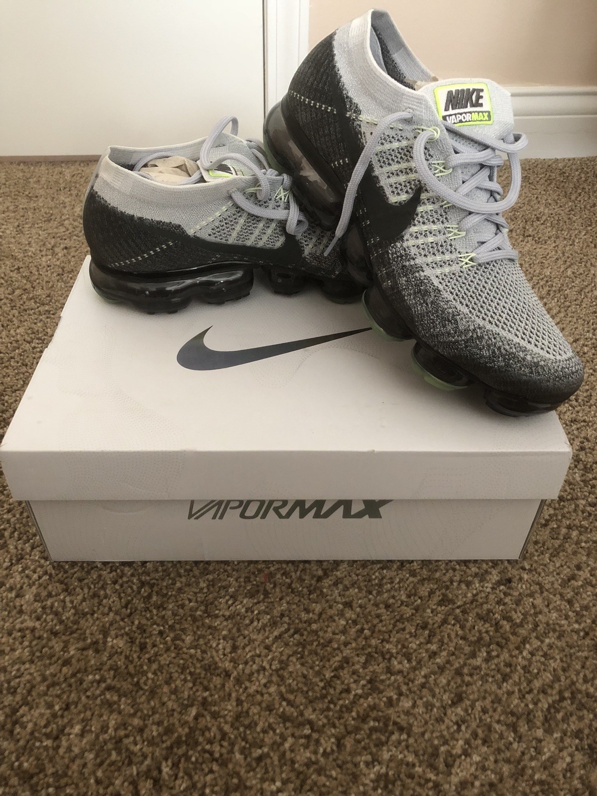 Nike air vapormax flyknit e neon - erbe pack männer laufschuhe 922915-002 Nike air vapormax neon flyknit e neon vapormax - erbe pack männer laufschuhe 922915-002 159e2d
