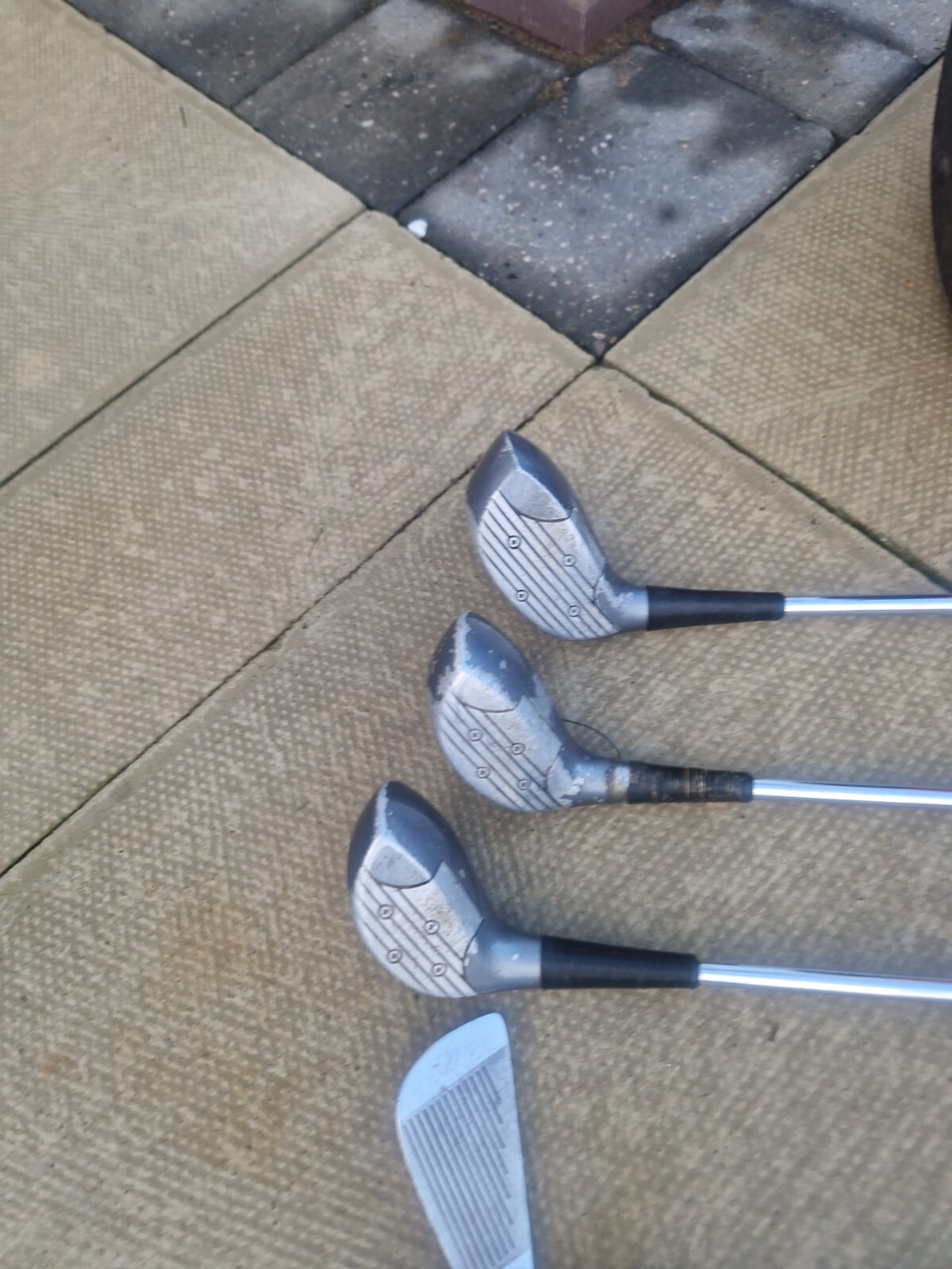 Full Set R/H Golf Clubs, Customs Woods,Stix Irons & Alien Sport Putter