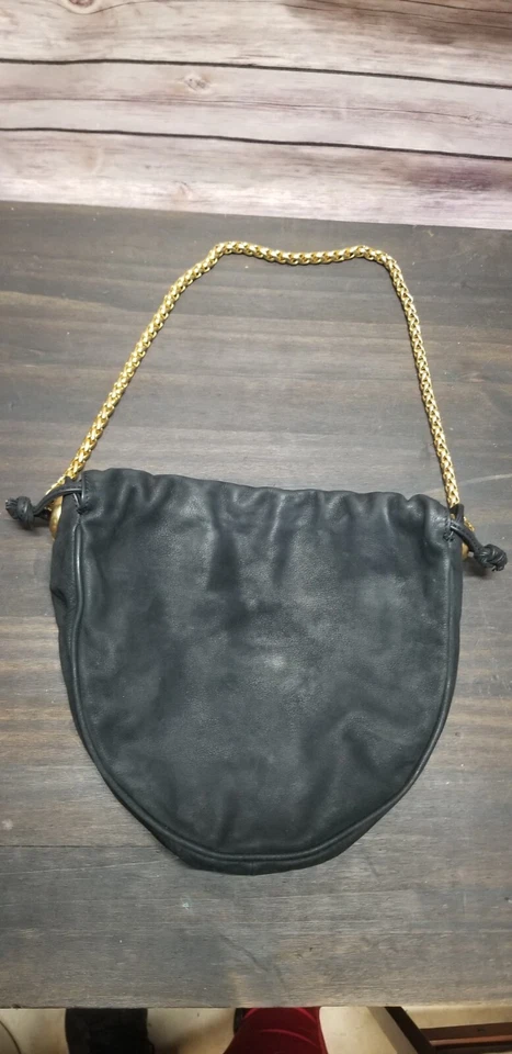 Bolso de mano De Vecchi Hamilton Hodge de cuero negro cadena dorada Italia Foto 2 de 4