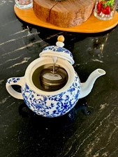 Beautiful SAVIERS TEAPOT Blue & White Floral 3 Piece Pot Lid & Steamer Tea Lover