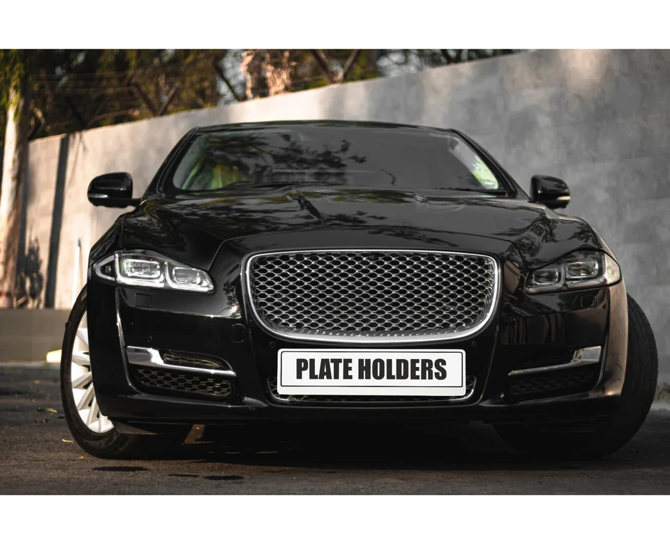 2x Soporte de marco de matrícula europea envolvente blanco dibujos animados monstruo Foto 4 de 4