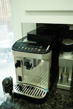 De'Longhi Magnifica Evo Bean-to-Cup Coffee Machine Grinder Milk Frother Silver
