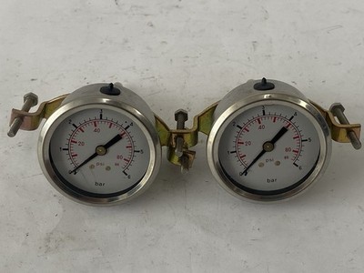 LOT OF 2 0-6 Bar 0-80 PSI Pressure Gauge With Bracket