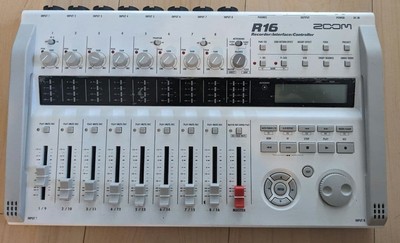 ZOOM R16 Used Portable Multitrack Recorder From Japan Audio Pro Studio GearXProX