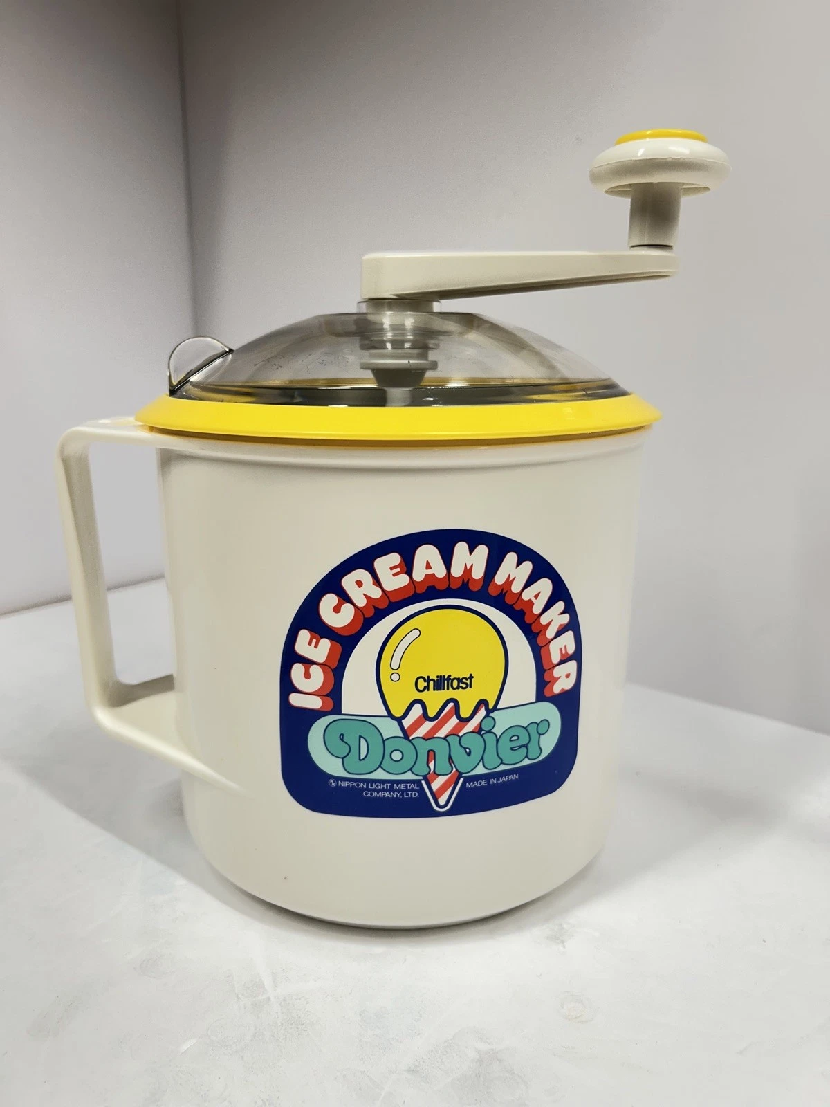 VTG Donvier Ice Cream Maker Manual Crank 2 Pint Capacity Chillfast Made in Japan
