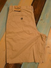 Men's Magellan Outdoors Khaki Shorts Size 36 NWT Relaxed Fit