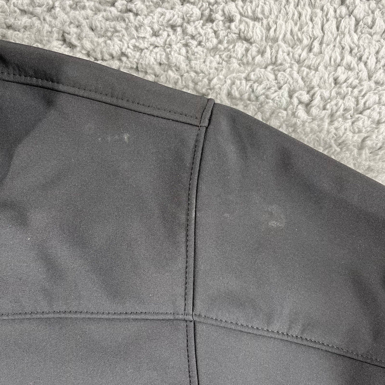 T TECH TUMI SOFTSHELL JACKET FULL ZIP GRAY MENS M… - image 2