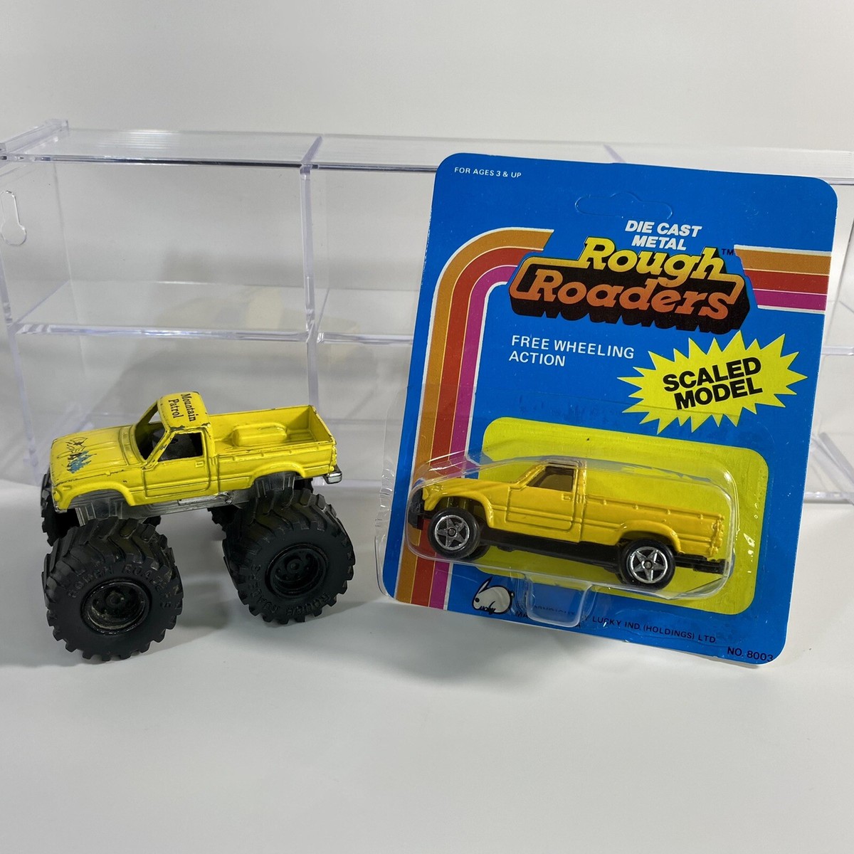 TOYOTA HILUX 4WD 1:64 Diecast Pickup Truck Lucky Ind. Rough